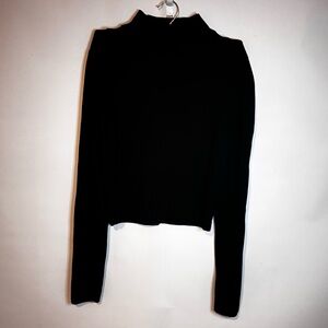 Forever 21 Black Mock Turtle Neck Long Sleeve Crop Top Sweater